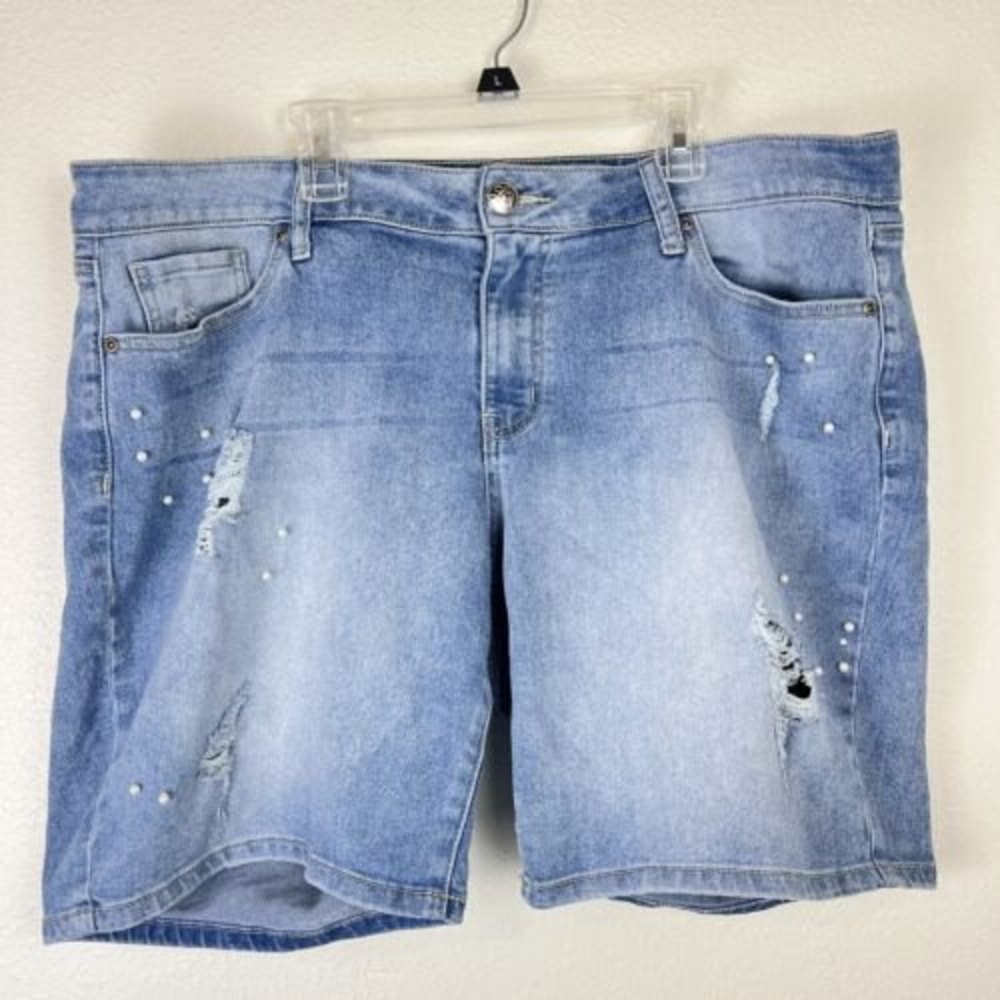 Love Indigo Size 16 Longer Length Embellished Distressed Denim Shorts Pearls